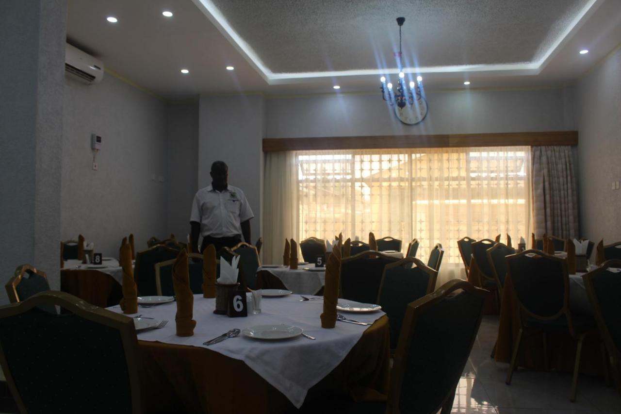 Prinias Hotel Kisumu Exterior photo