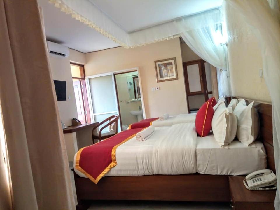 Prinias Hotel Kisumu Exterior photo